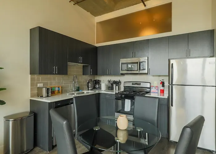 Walkable 2br In South Loop With Optional Parking And Gym Access Near Mccormick Place, Museum Campus & Lakefront * Chicago